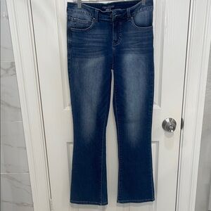 Maurices womens  Dark Blue Flare Jeans size 6